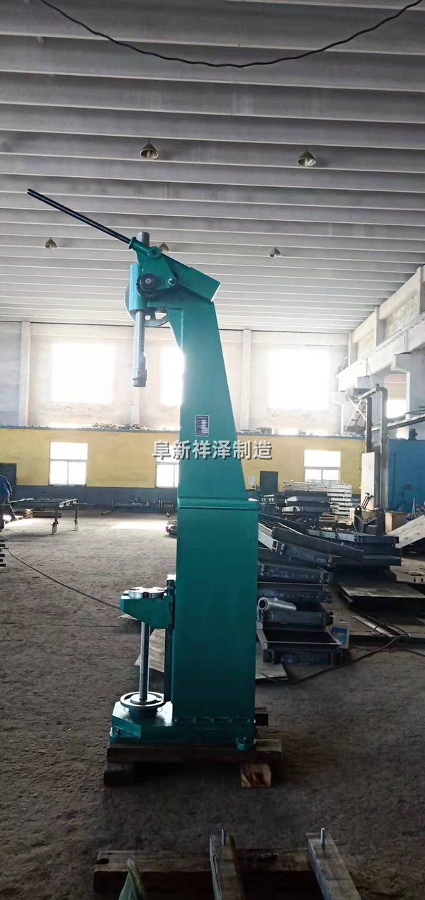 工作臺(tái)可調(diào)式壓力機(jī)，阜新市祥澤制造